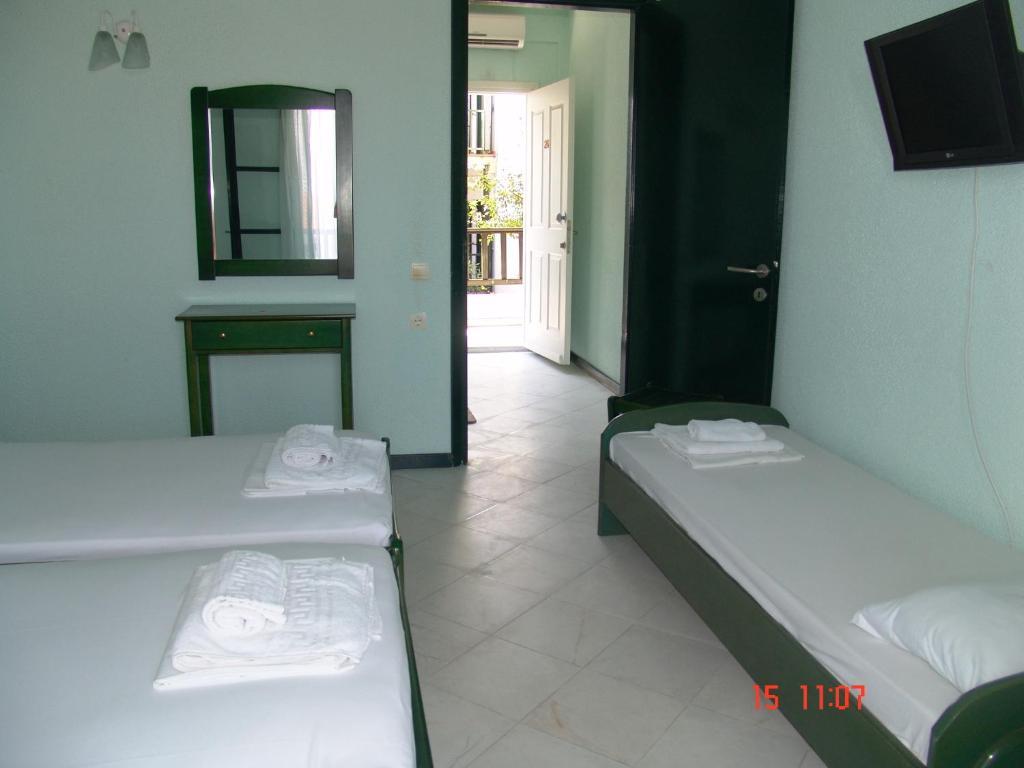 Nikos Apartments Afytos Quarto foto