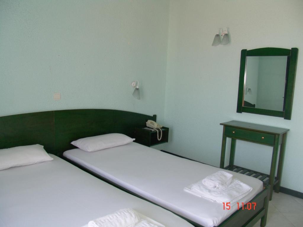 Nikos Apartments Afytos Quarto foto